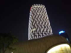 -上海尚嘉中心