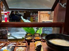 -银米·云南传统过桥米线(双廊黑金冠店)