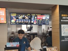 -麦当劳(乳山路店)