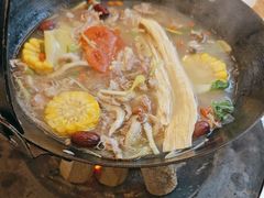 -江湖亮亮蒸虾大排档烤全羊清真(武汉总店)