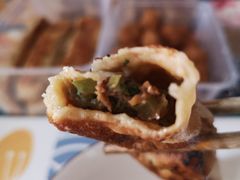 牛肉尖椒香菜-左邻右舍褡裢火烧(石榴园店)