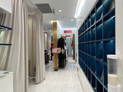 -海马体照相馆(环贸iapm大师爱情店)