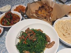 -巴扎美食·新疆菜·西域歌舞表演餐厅(新疆大厦店)