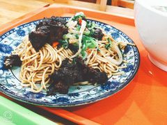 红烧牛肉凉面-老新隆牛肉锅贴(新街口店)