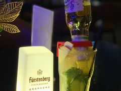 -爵士花园音乐酒吧餐厅