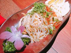 缅式鸡丝米粉-花马天堂云南餐厅 Lost Heaven(高邮路店)