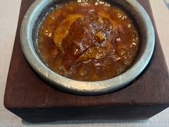 野米煮海参配黑松露汁-逸道(益丰·外滩源店)
