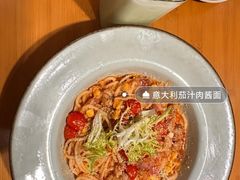-Rabbit Cafe私房西餐甜点咖啡(栖霞路店)