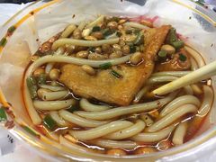 -覃肥叔桂林米粉(粮道街店)