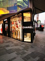 -Chanel
