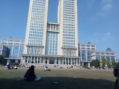 -复旦大学光华楼
