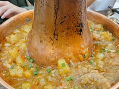 土司铜锅油焖鸡-浩海火烧云傣家菜(京广店)