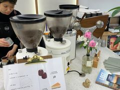-Onirii Coffee(长乐路店)