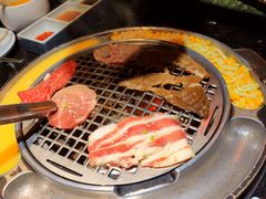 -鹤江桥·红油牛肉粉(SKP店)