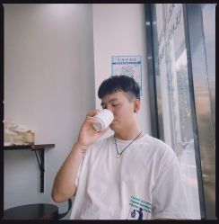 -卓梵美发·精品Salon