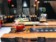 -苹果树下艺术餐厅(宋庄店)