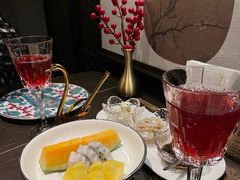 -海派悦庭·海胆烧麦·新融合菜(凯德广场店)