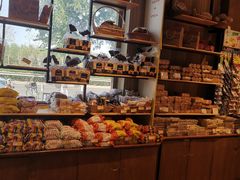面包甜点陈列柜-百年义利(北兴路店)