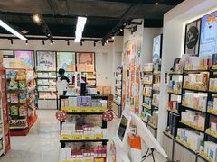 -好特卖HotMaxx(杭州滨江宝龙城店)
