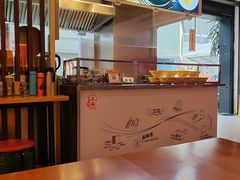 -钟方模白家肥肠粉(春熙店)