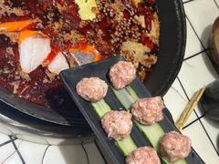 -扎起市井老火锅(乐山总店)