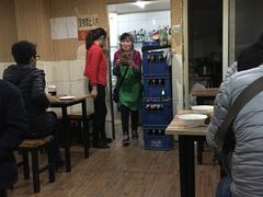 大堂-宝瑞门钉肉饼店