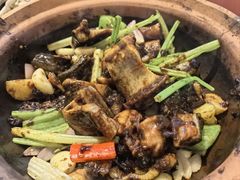 -天宝食坊·啫啫煲大排档(西华路店)