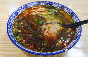 Handmade Spicy Rice Noodles