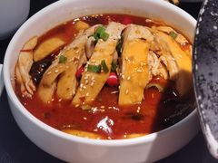 -辣尚瘾·烤鱼·新川菜(牡丹园直营店)