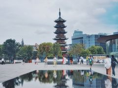 -上海市龙华烈士陵园