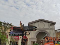 -佛罗伦萨小镇广佛名品奥特莱斯(疏港路店)