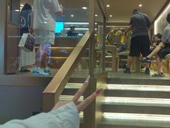 -霸王茶姬(上海恒基名人店)