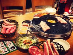 -江南猪肉商会无限续吃(弘大店)