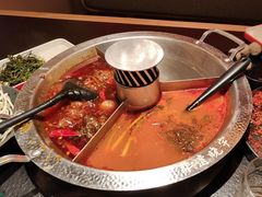 -晓宇重庆火锅(西安荟聚店)