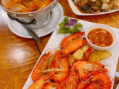 -两兄弟Song Pee Nong(2号店)