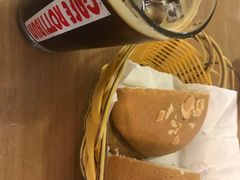 -劳顶笨咖啡(丽水宜家店)