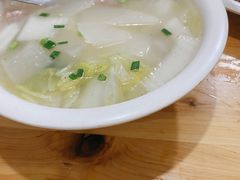 酥肉丸子汤-老字号怡玺·藿香雅鱼(20年雅安店)