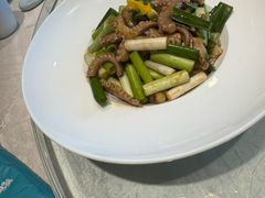 -海派美食·家宴海鲜青岛菜·石锅鲽鱼头(东方城店)