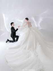 -第一夫人婚纱摄影(南京店)