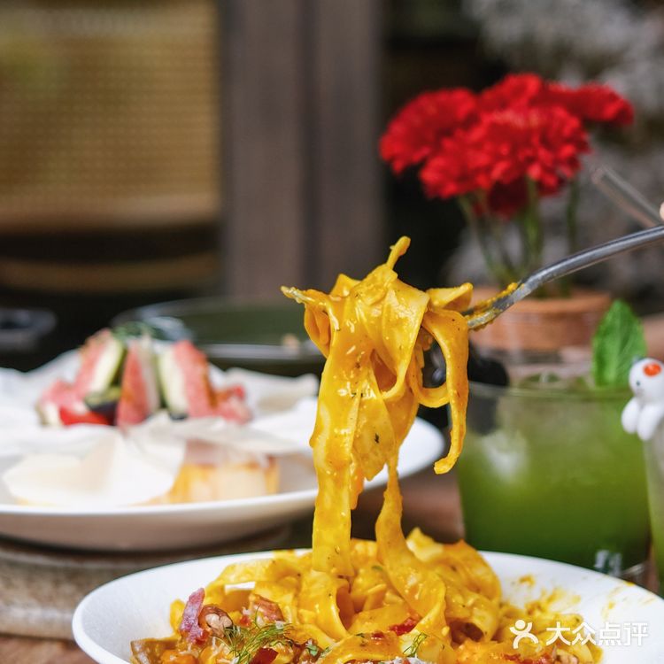 在太古里旁的小巴黎来顿浪漫brunch吧🍃