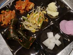 -烤路里·韩国品质自助烤肉(石路天虹4号店)