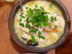 -转角·老弄堂上海菜(长寿路店)