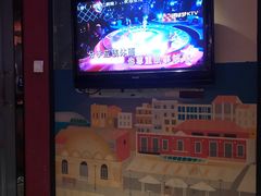 -环球梦主题KTV(曲阳生活购物中心店)