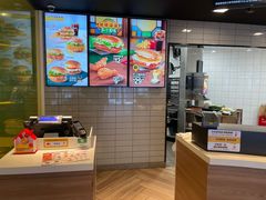 -麦当劳(虹口星荟中心店)