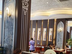 -哈啾嗨·新概念蒙餐(红星新城店)