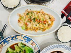 开边罗氏虾蒸丝瓜-常来小聚·广州非遗传承餐厅(高德置地店)