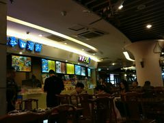 -海口骑楼小吃街