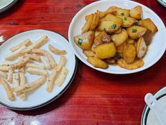 -芦茨金富饭庄·25年老字号·专做稻草鸡