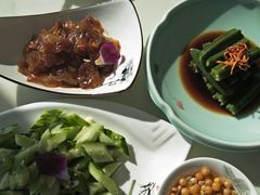-七的湖·晚芳亭·阳澄湖农家菜·大闸蟹(莲花岛店)