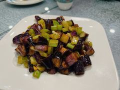 -汗腾格里·风味餐厅(新疆驻京办店)